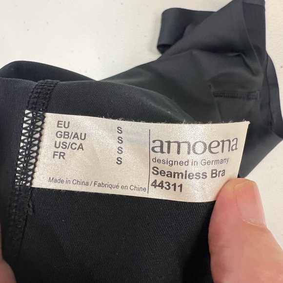 Amoena Seamless Wireless Black Bra Size S - Picture 3 of 6